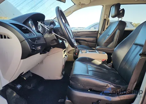 2014 Chrysler Town & Country Touring from USA, damaged, VIN 2C4RC1BG3ER295123